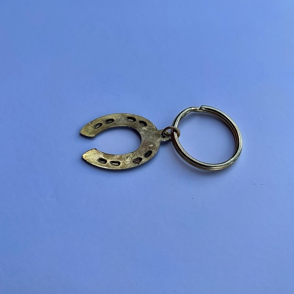 Vintage Gold/copper-tone Horseshoe Keychain - Picture 2 of 5